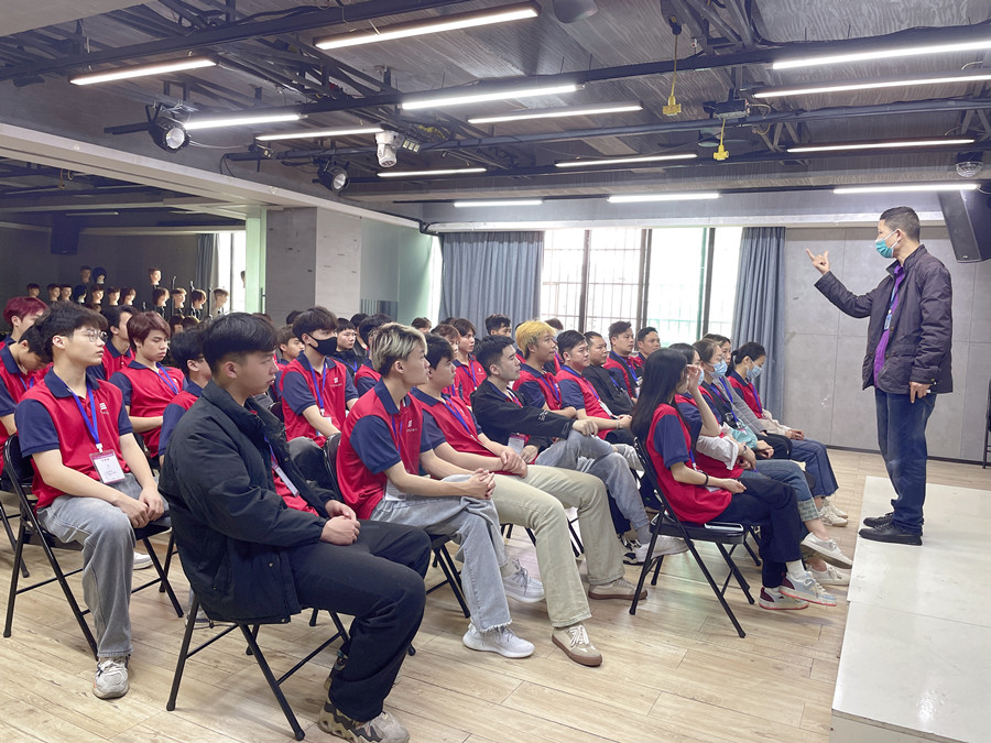 廣西美發(fā)快剪學校：美發(fā)快剪的特點