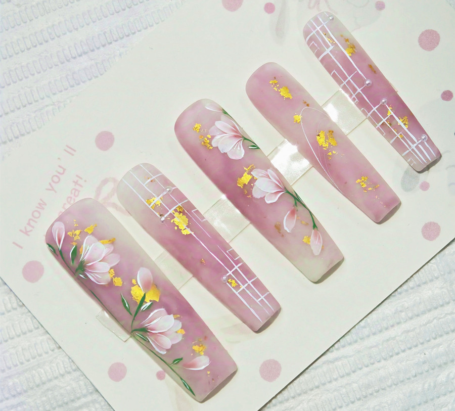 玉蘭花美甲 | 廣西學美甲哪里時尚