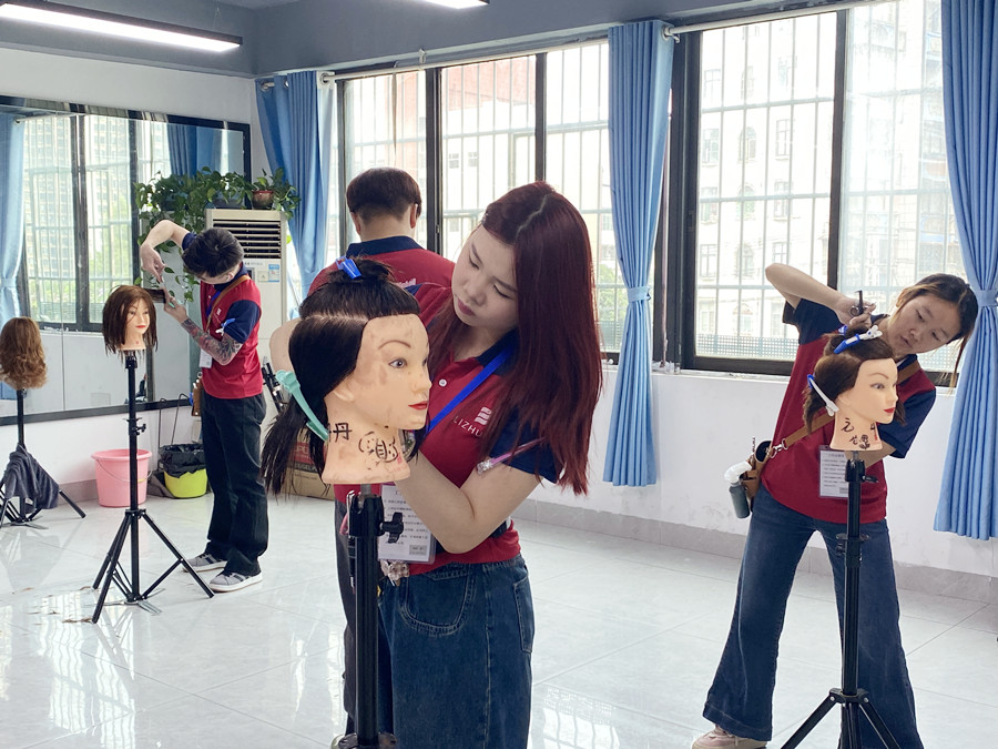 三角形堆積重量，南寧美發(fā)學校課程