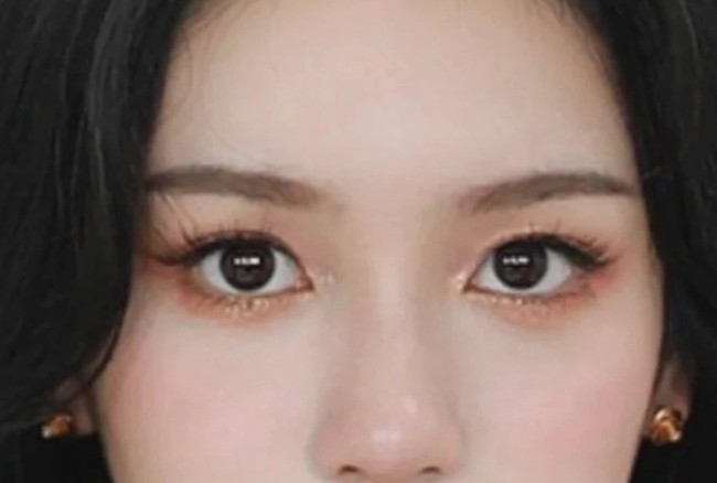 富家千金眼妝調(diào)整思路，化妝入門初學者教程